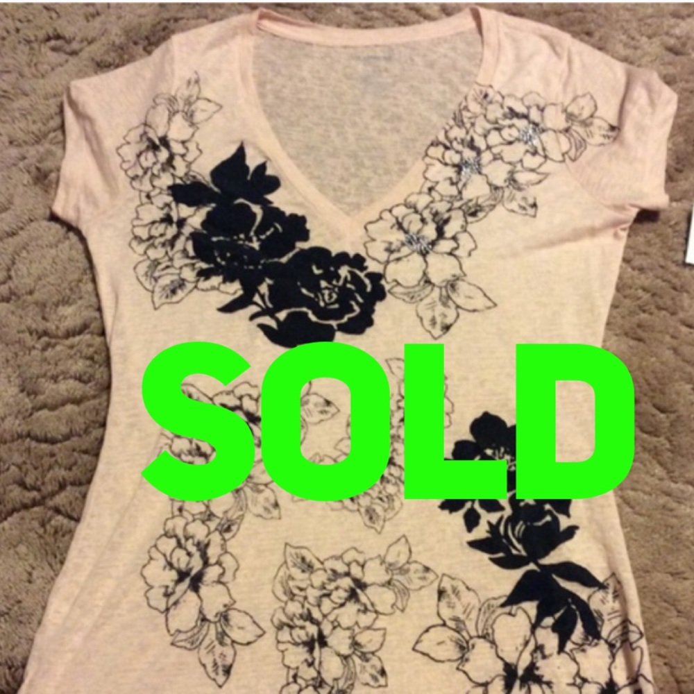 🎊2 for $5! NWT Express shirt